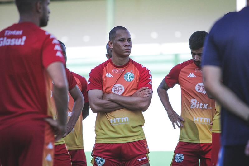 Jogadores do Guarani durante preparação para o confronto contra o Santos (Raphael Silvestre/Guarani FC)