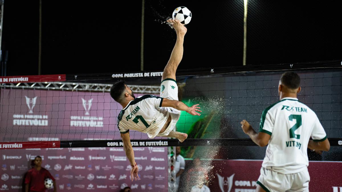 Equipe do Guarani durante o Dérbi do último dia 18 (Divulgação)