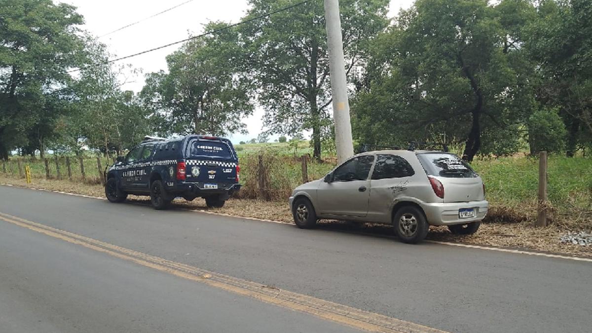 A Guarda Municipal foi acionada no início da tarde e, através do sistema demonitoramento da cidade, localizou o carro do casal abandonado (Divulgãção)