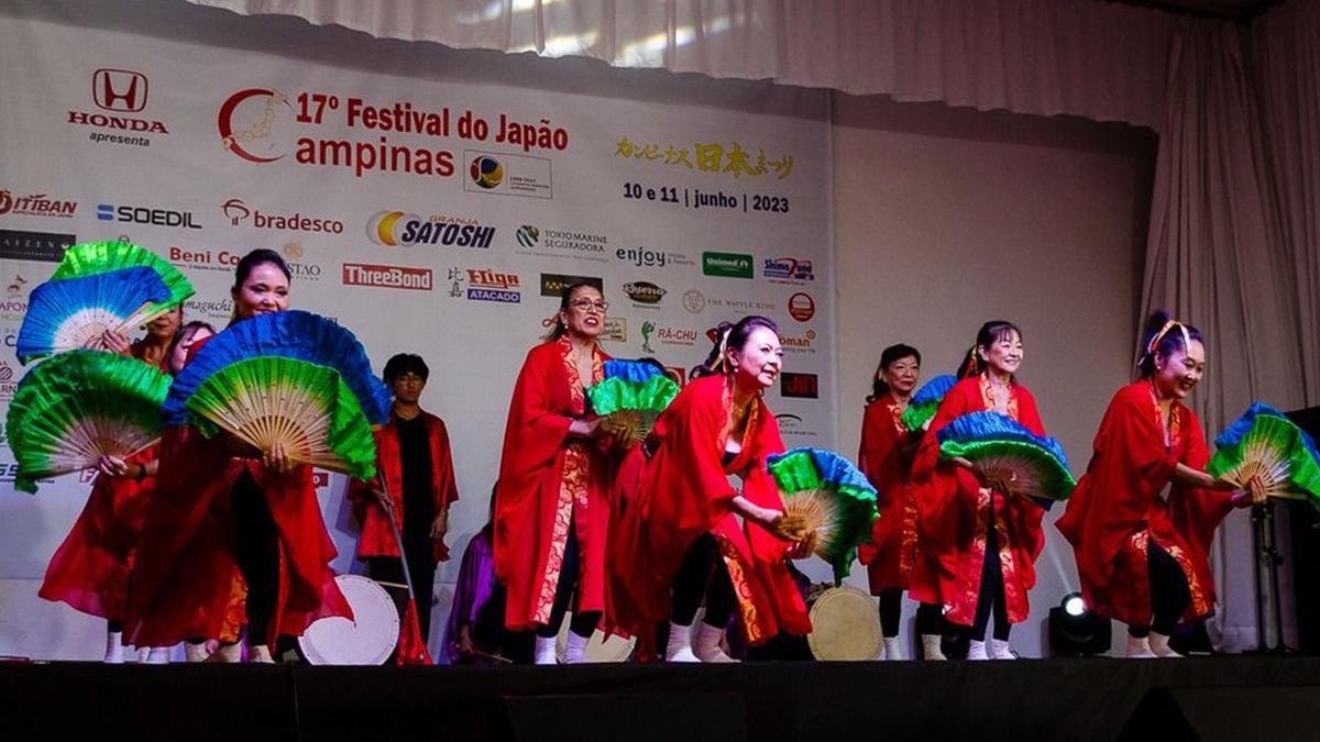 Durante os dois dias de festival, o público poderá apreciar a gastronomia japonesa e apresentações de artistas consagrados, com música, dança folclórica e até concurso de cosplay, o que promete atrair muitos jovens (Divulgação)