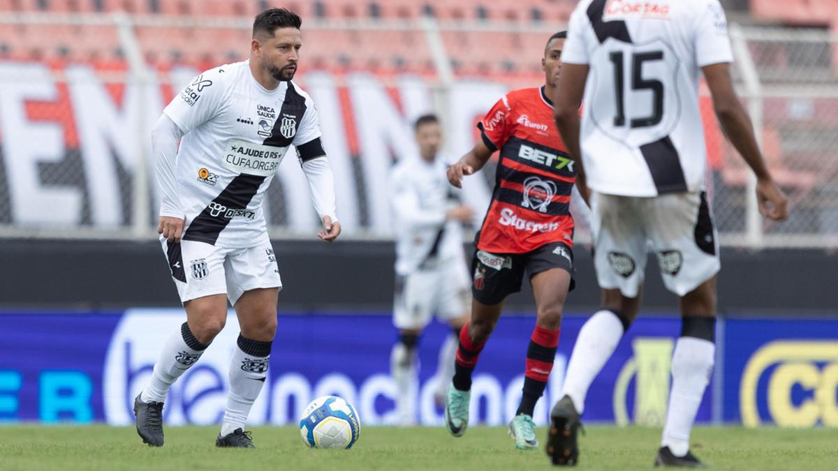 Elvis comanda o setor de criação e recebe atenção especial (Diogo Reis/Especial para Pontepress)