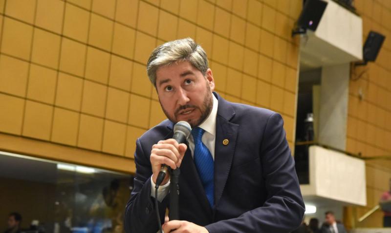 Cidadania expulsa deputado Fernando Cury por importunação sexual 