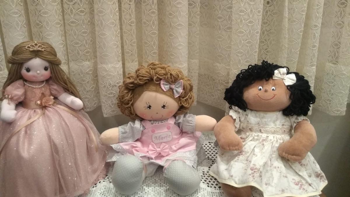 Com a valorização dos trabalhos artesanais, as bonecas de pano estão de volta com força total; vários modelos poderão ser vistos em Campinas e Indaiatuba (Divulgação)