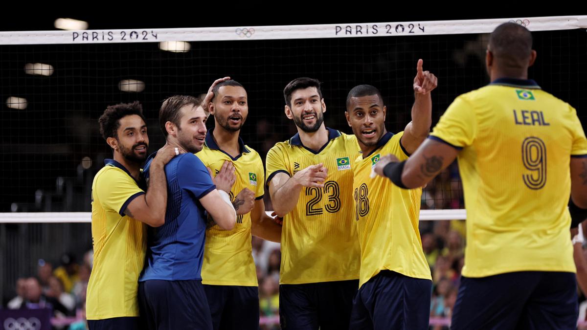 Brasil vence Egito no vôlei masculino em Paris (Miriam Jeske/COB)