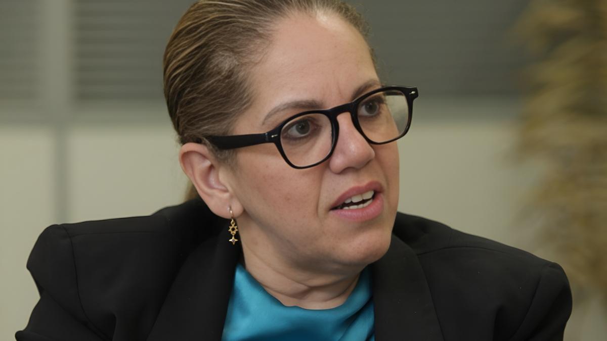 “Mesmo sem um investimento mais robusto, nós conseguimos fazer mais”, analisou Elaine ao revelar o aumento na capacidade de atendimento do HC nas áreas de oncologia, cardiologia e traumas (Rodrigo Zanotto)