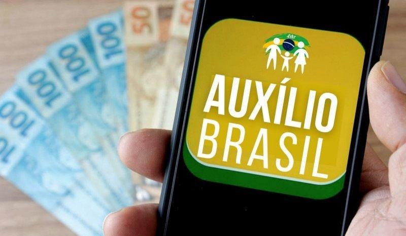 O novo Auxílio Brasil terá um reajuste de 17,84%, com o tíquete médio passando a R$ 217,18 (Divulgação)