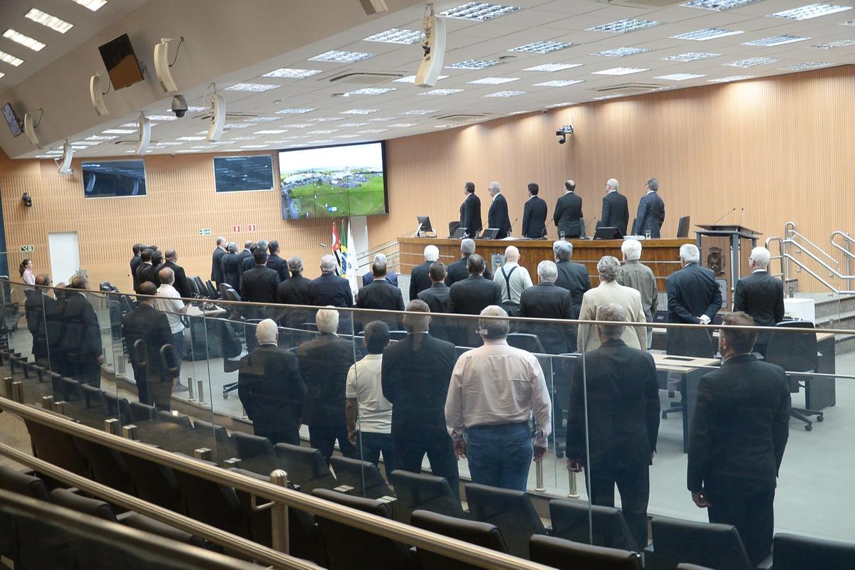 Sessão especial de abertura da Semana do Maçom, realizada ontem na Câmara Municipal de Campinas; evento foi instituído pela lei municipal 11.623 sancionada em 2004 (Alessandro Torres)