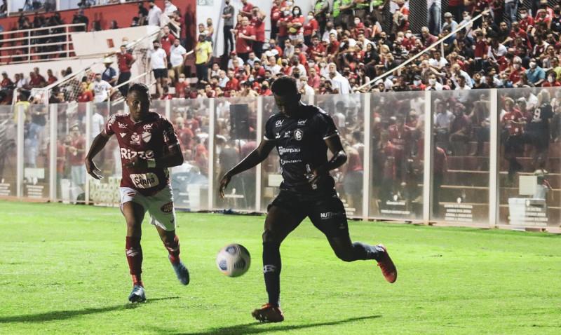 De olho na Copa do Brasil, Remo e Vila Nova decidem Copa Verde 