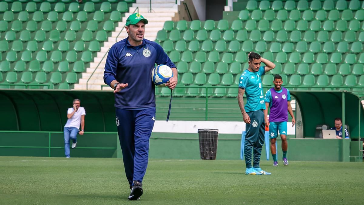 Allan Aal chama a atenção para os confrontos diretos: “farão a diferença” (Raphael Silvestre/Guarani FC)