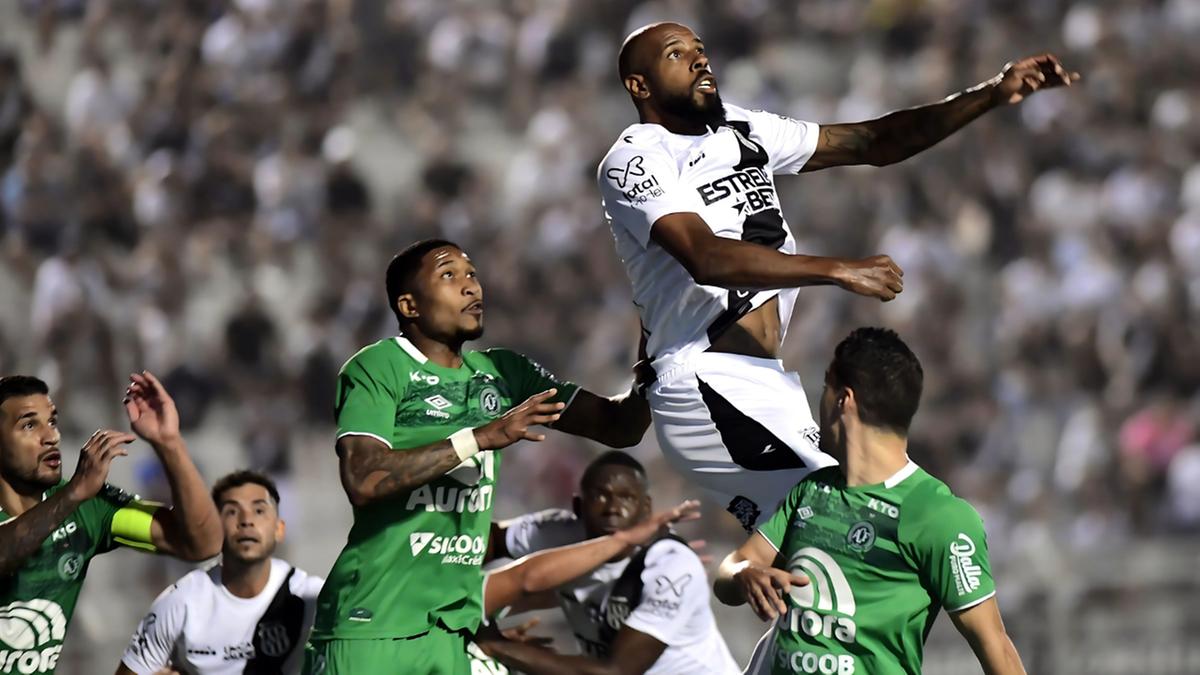 Sérgio Raphael está livre para atuar na reta final da Série B (Marcos Ribolli)