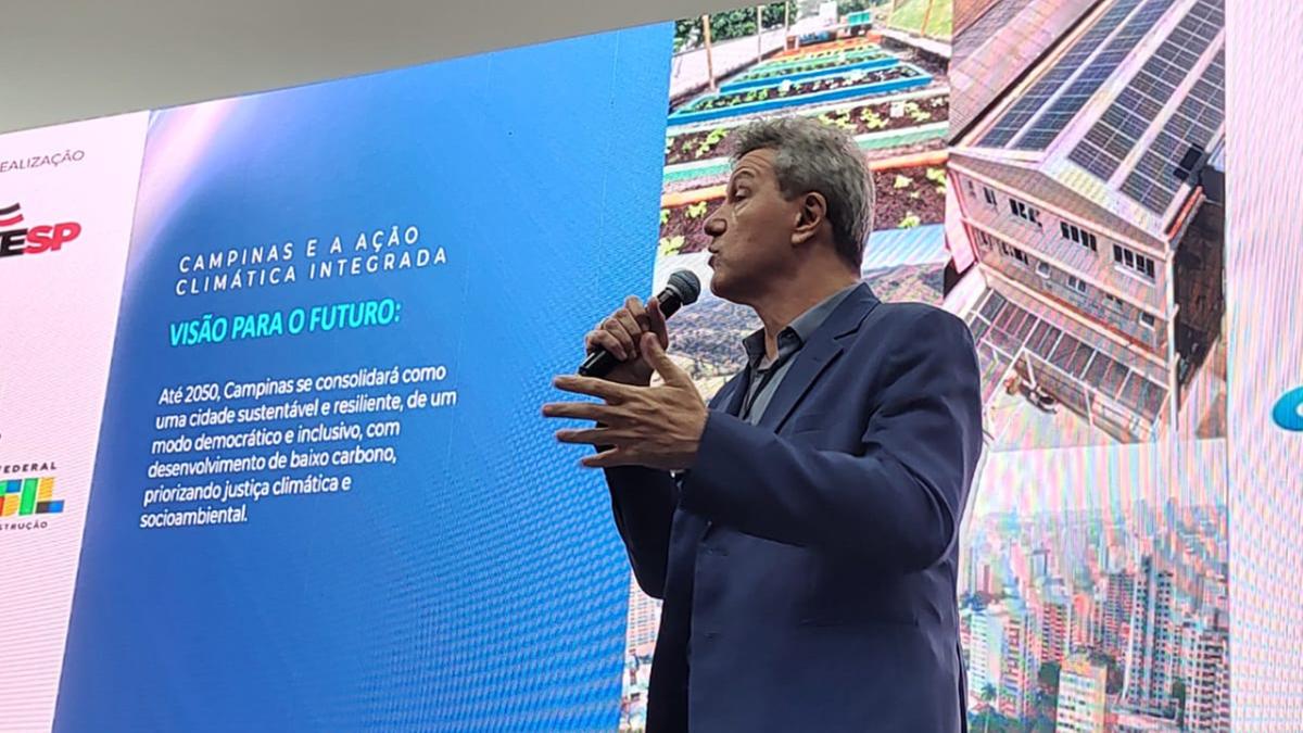 Secretário apresenta Plano Local de Ação Climática (Divulgação)