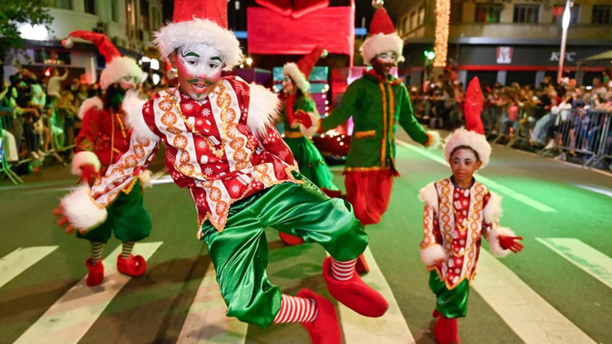 Parada contará com a participação de mais de 1,5 mil pessoas, com participação de atores, dançarinos e bailarinos; término da Parada será no Largo do Rosário, onde está a Vila do Papai Noel (Divulgação)