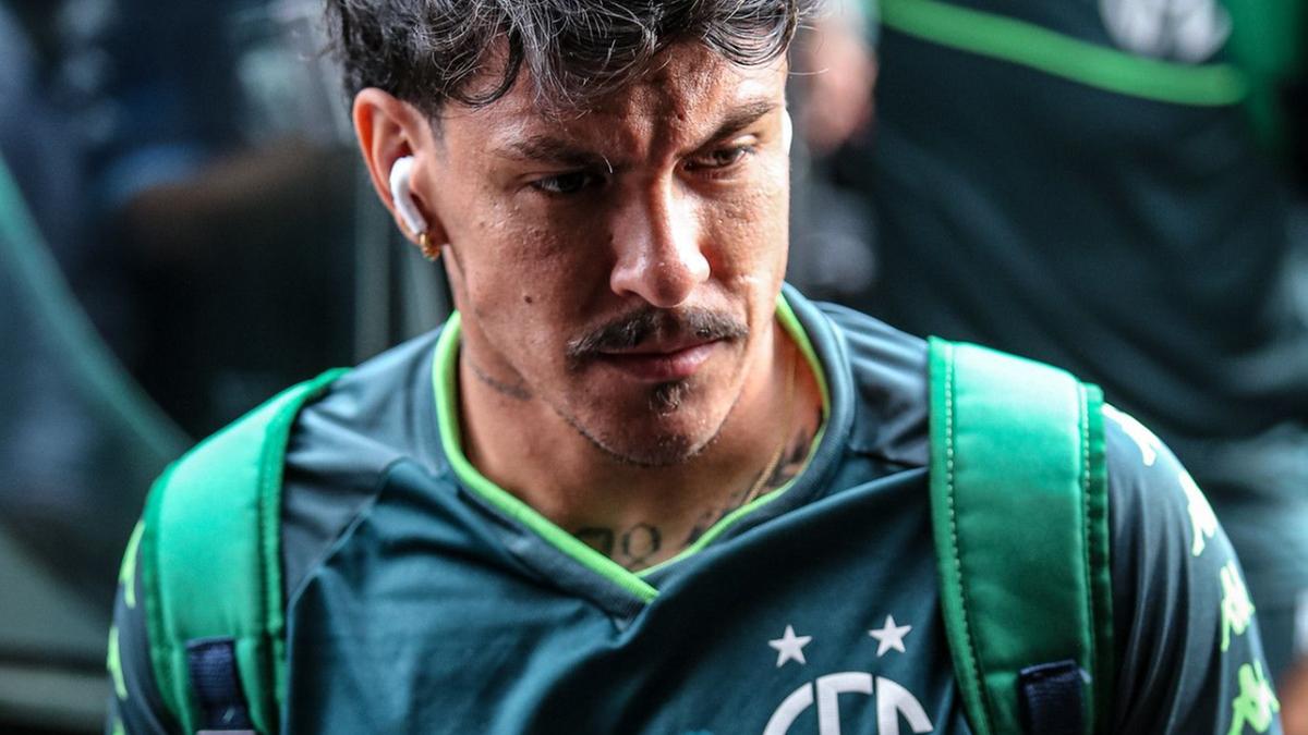 Matheus Bueno fez 77 jogos com a camisa bugrina durante duas temporadas (Raphael Silvestre\Guarani FC)