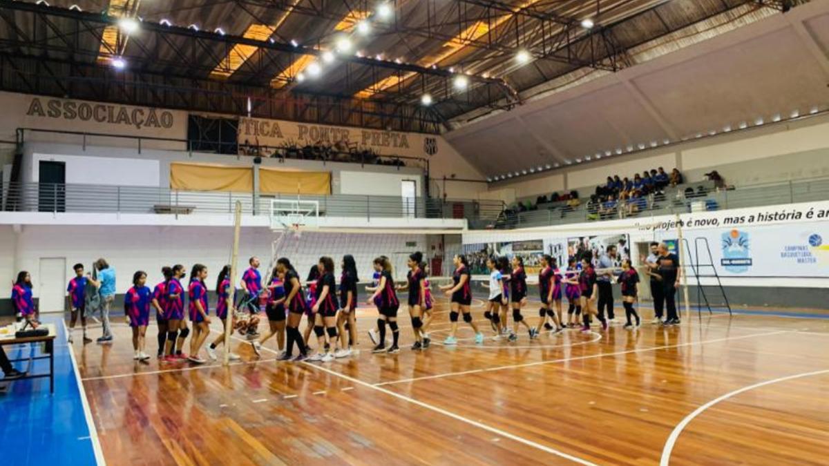 Além das modalidades mais conhecidas, como futebol e basquete, o JEM também conta com disputas no badminton e ginástica artística (Divulgação)