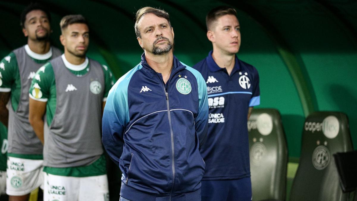 Maurício Souza reconheceu que seu time pagou pelo excesso de erros (Raphael Silvestre\Guarani FC)