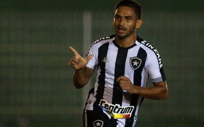 Marco Antônio marcou dois gols no jogo deste domingo (7) (Divulgação)
