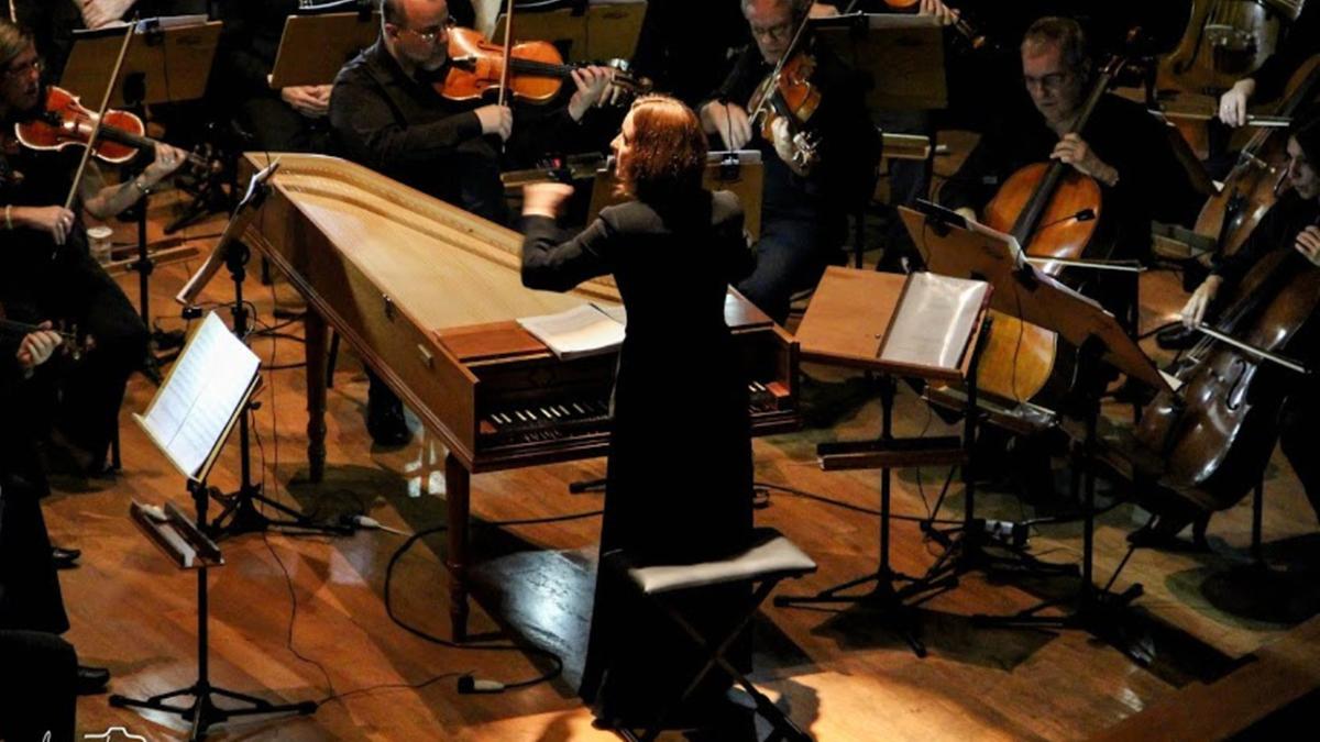 O concerto de abertura integra a Temporada Maestras, que pretende valorizar a presença feminina e a diversidade musical da Orquestra (Divulgação)