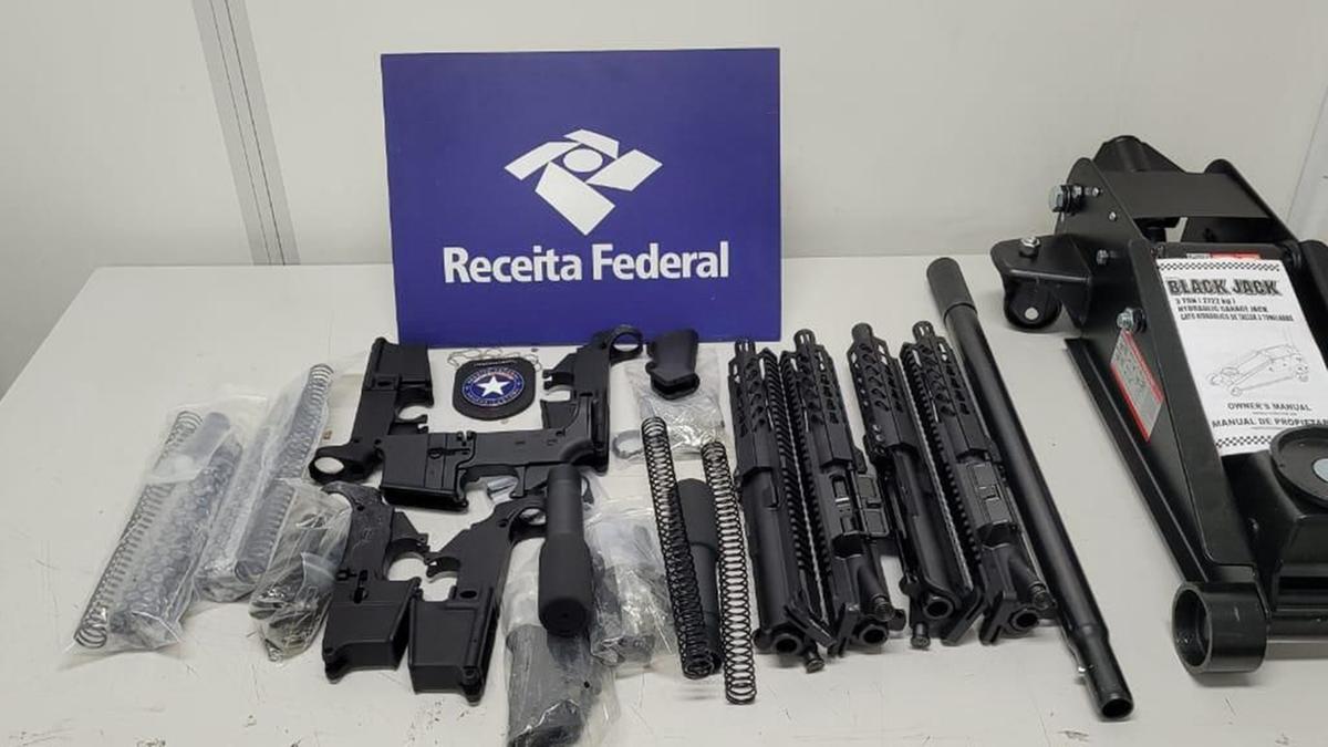 A suspeita das autoridades é de que todo o equipamento foi adquirido por integrantes de organizações criminosas (Divulgação Receita Federal)