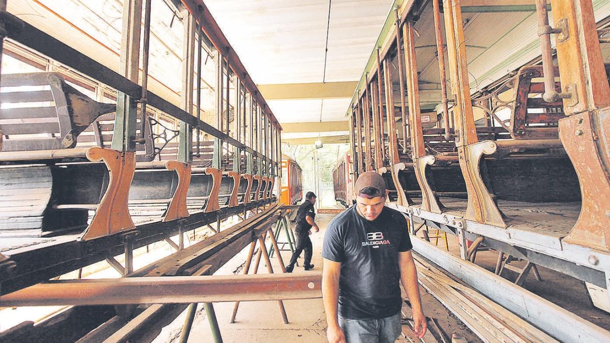 Duas licitações serão feitas nas próximas etapas, uma delas para reforma dos bondes guardados pela Prefeitura (Rodrigo Zanotto)