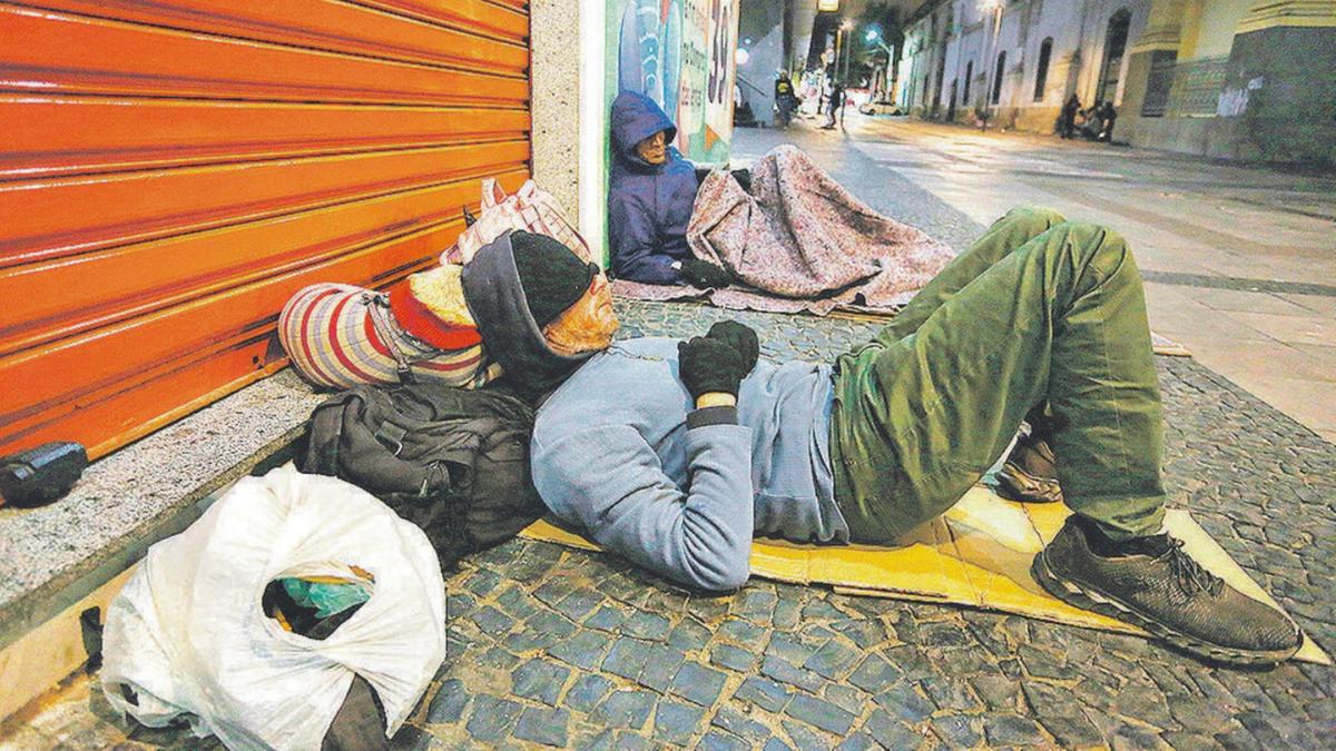 Prioridade é ampliar o acolhimento e a distribuição de insumos durante os dias de frio extremo (Kamá Ribeiro)