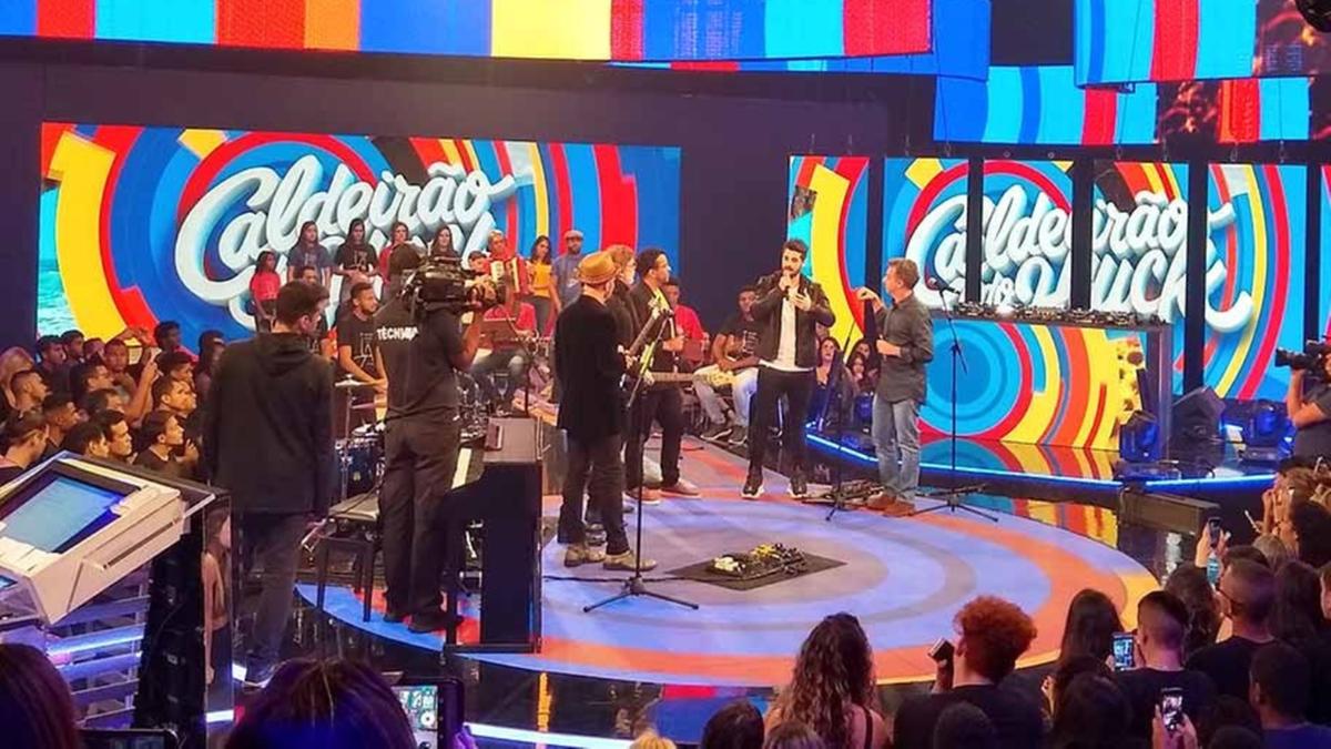 O Anelo já beneficiou mais de 12 mil pessoas com seus projetos, firmou parcerias que propiciaram a participação de alunos em eventos internacionais e até se apresentou com a banda Titãs no programa Caldeirão do Hulk (Divulgação)