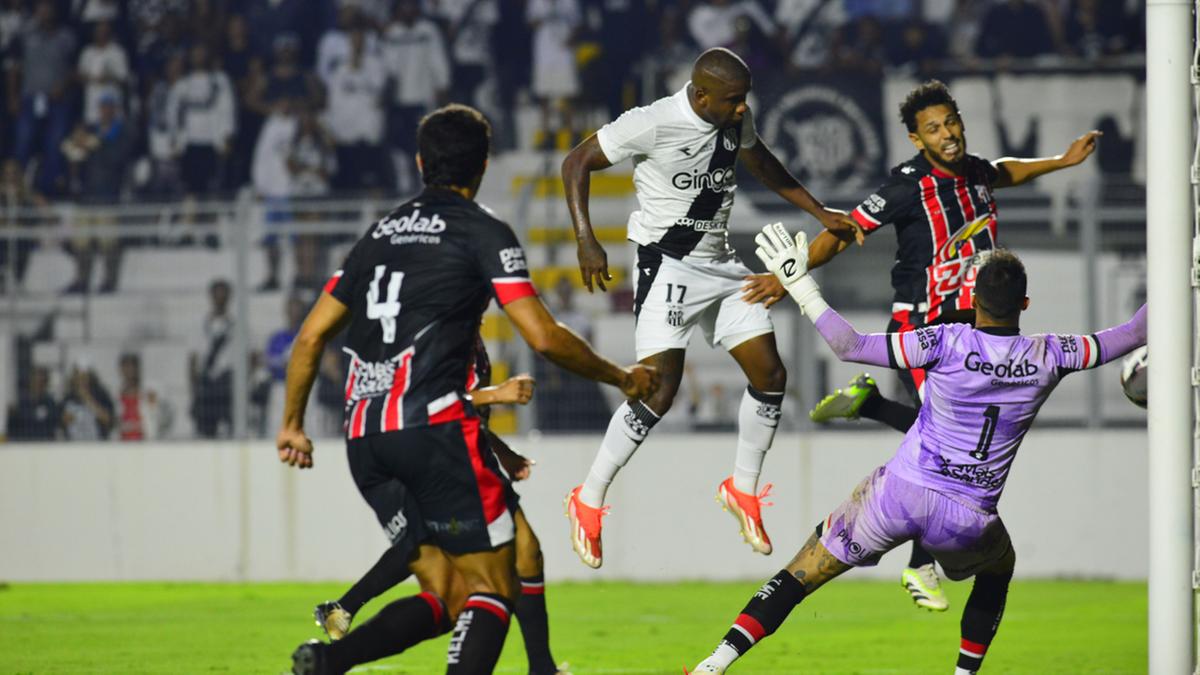 Vitória contra o Anapólis foi a terceira dentro do Majestoso dentro da temporada (Julio César Costa-Especial para Pontepress)