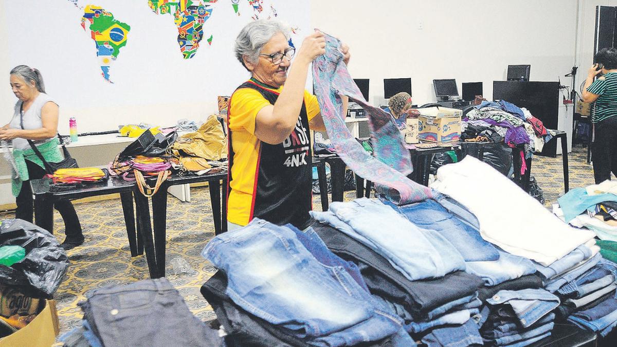Joquebede Gomes Ferreira é ligada à Igreja Batista e atua em uma ONG, na Vila Industrial, que reúne integrantes de várias outras igrejas evangélicas, como a Assembleia de Deus, Quadrangular e Nazareno; ela acredita que a pandemia de covid-19 levou as pessoas a voltarem a ter fé, o que, na visão dela, ajudaria a explicar o aumento no número de evangélicos em Campinas, São Paulo e Brasil (Alessandro Torres)