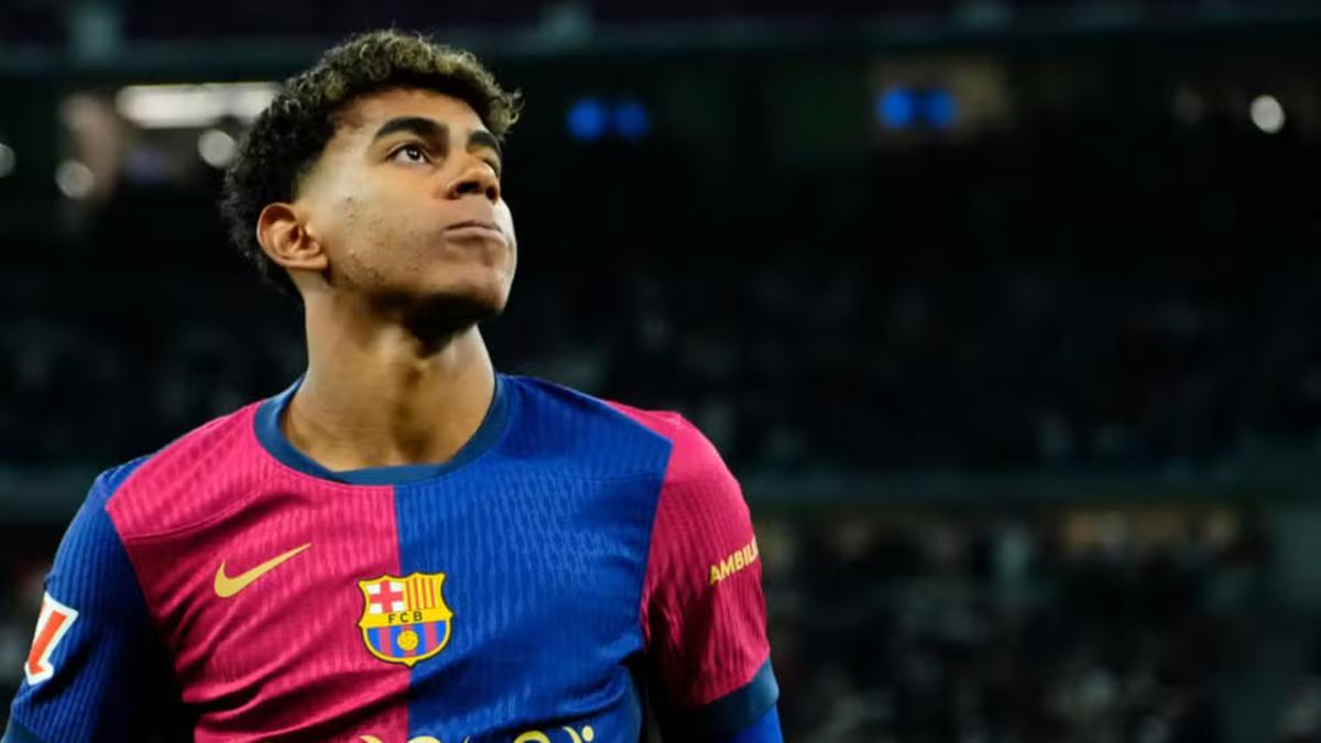 Lamine Yamal na vitória de 4 a 0 do Barcelona sobre o Real Madrid pela LaLiga (Jose Breton/Pics Action/NurPhoto - Reprodução Internet)