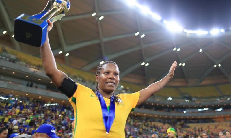 Pia convoca Formiga para despedida da seleção em Torneio Internacional 