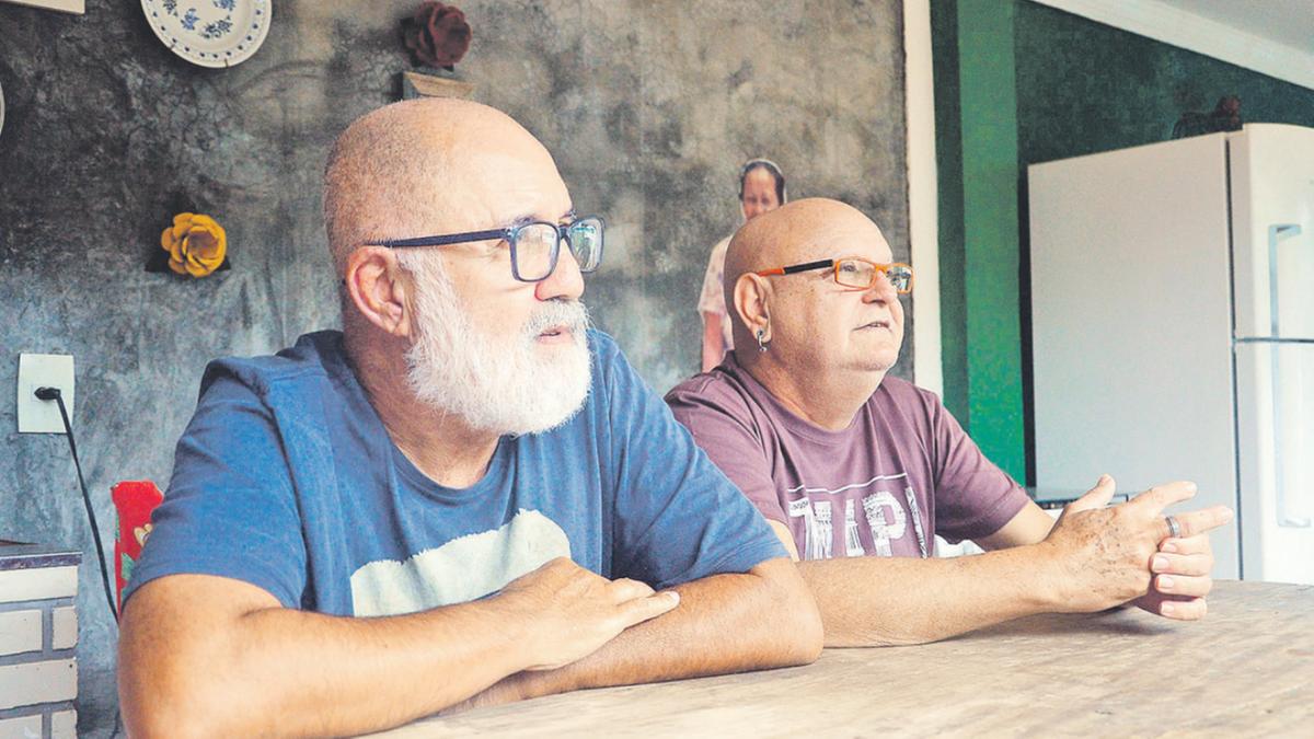 Paulo Reis dos Santos e Marcos Forner Leme se uniram oficialmente em 2019, depois de um relacionamento que já durava 20 anos (Alessandro Torres)