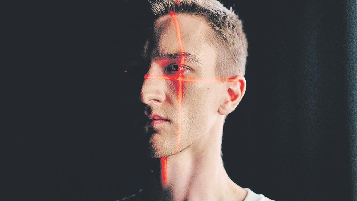 De acordo com a TIC Trens, o modelo de pagamento a ser utilizado buscará promover maior conforto e comodidade ao passageiro; biometria facial é uma das opções (Pexels)