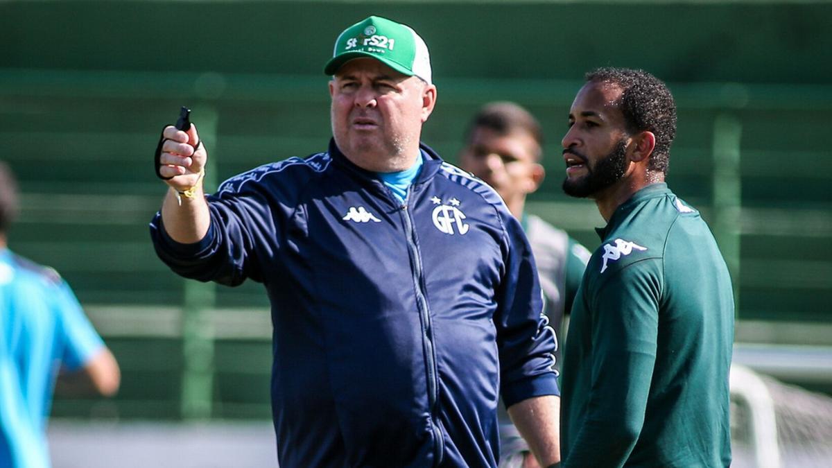 O técnico Marcelo Fernandes: quatro vitórias, três empates e uma derrota em oito jogos (Raphael Silvestre\Guarani FC)