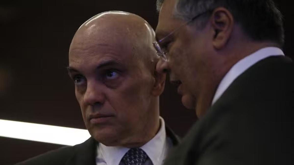 Os ministros Alexandre de Moraes e Flávio Dino, do STF (Reprodução / Cristiano Mariz/Agência O Globo)