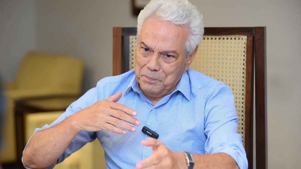 Segundo Renato Mesquita, a classe política precisa se atualizar e ficar mais atenta às aspirações da população, que tem demonstrado descontentamento com seus representantes nas esferas de poder (Alessandro Torres)