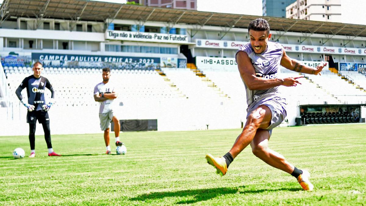 Principal contratação da temporada, Willian Pottker é a esperança de gols da Alvinegra na Série B (Marcos Ribolli)