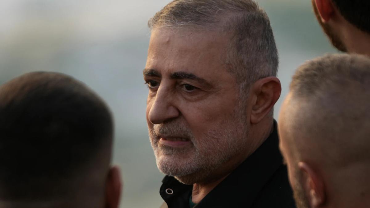 Wafiq Safa, membro de alto escalão do conselho político do Hezbollah (AP/Hussein Malla)