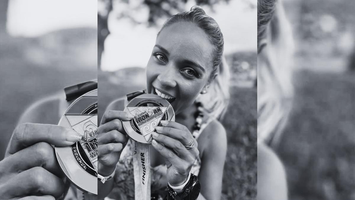 A triatleta brasileira Mara Flávia Araújo (@maraflavia)