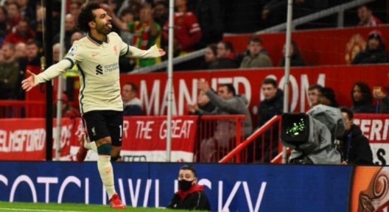 Salah foi autor de três gols e grande responsável por fazer parte da torcida abandonar o Old Trafford ainda no início do segundo tempo (Reprodução/Twitter/Liverpool FC Brasil)