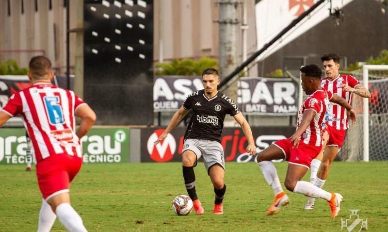 As duas equipes buscam chegar ao G4 para garantir o retorno à primeira divisão do futebol nacional no ano que vem (Vitor Brugger/ Vasco)