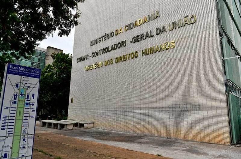 Como revelou na segunda-feira, 18, o Broadcast (sistema de notícias em tempo real do Grupo Estado), o Auxílio Brasil, programa para substituir o Bolsa Família, deverá pagar em média R$ 400 em 2022, ano eleitoral (Geraldo Magela/ Agência Senado)