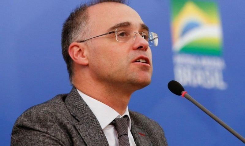 No Senado, a defesa de Mendonça ficou restrita a parlamentares evangélicos. O grupo recebeu o compromisso de Bolsonaro de escolher um nome "terrivelmente evangélico" para o STF (Anderson Riedel/PR)