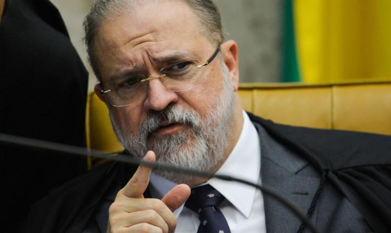 O procurador Geral da República, Augusto Aras: documento pedem que ele, que também ocupa o posto de procurador-geral eleitoral, 'adote todas as providências cabíveis e consideradas necessárias para a completa apuração' das agressões realizadas por Bolsonaro (Fabio Rodrigues Pozzebom/Agência Brasil)