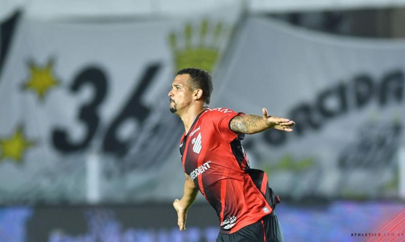 Athletico-PR chega às quartas de final da Copa do Brasil 