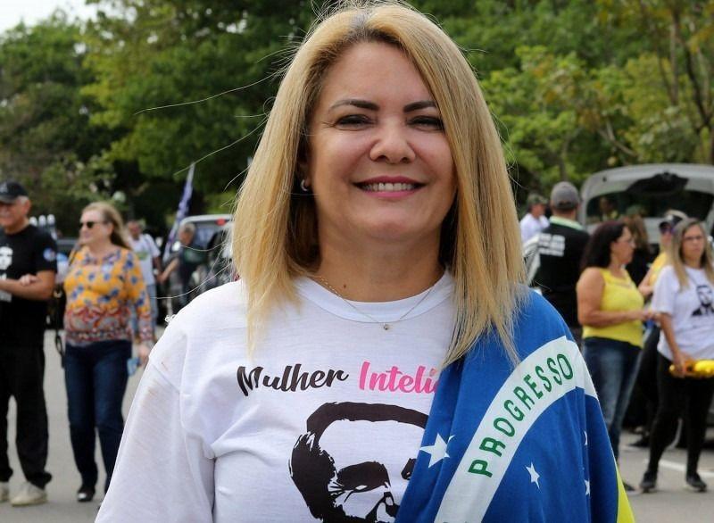 Ana Cristina Valle, ex-mulher do presidente, é convocada pela CPI da Covid (Picasa)