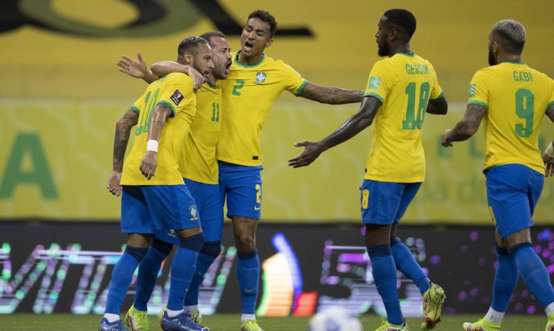 Seleção vence Peru e mantém campanha perfeita nas Eliminatórias (Lucas Figueiredo/CBF)
