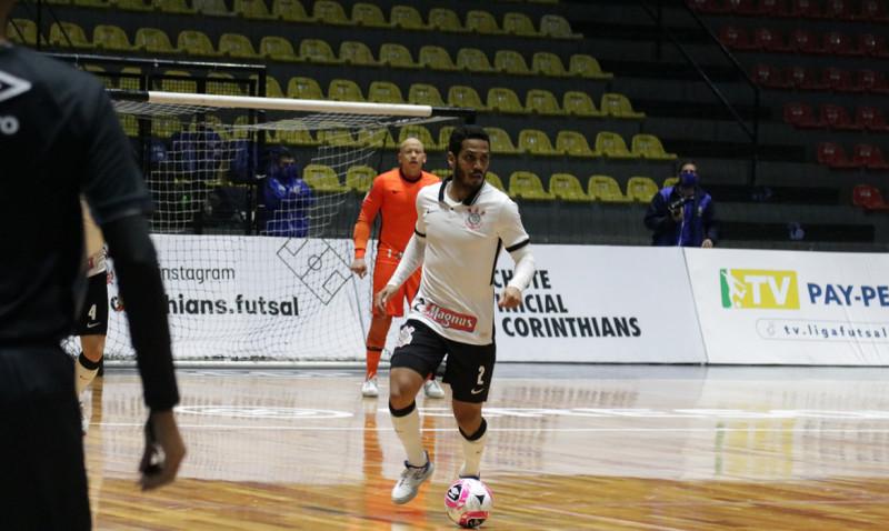 LNF: Corinthians visita Umuarama em busca de vaga nos playoffs 