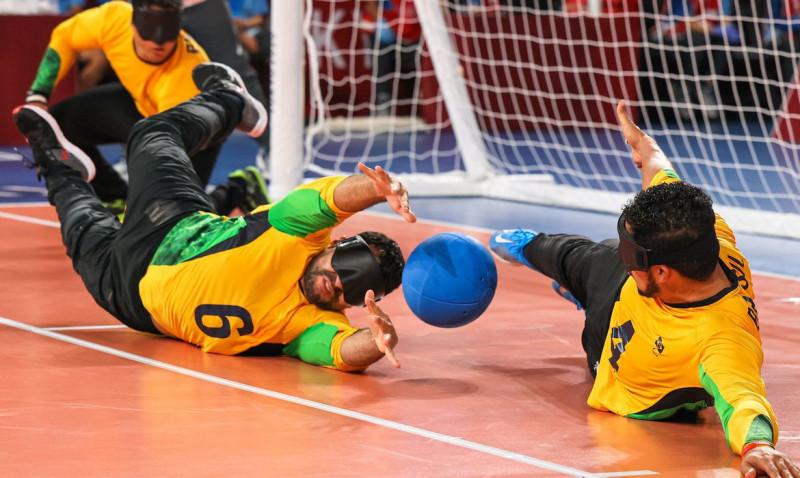 Goalball: seleção masculina bate Lituânia e fará final com China 