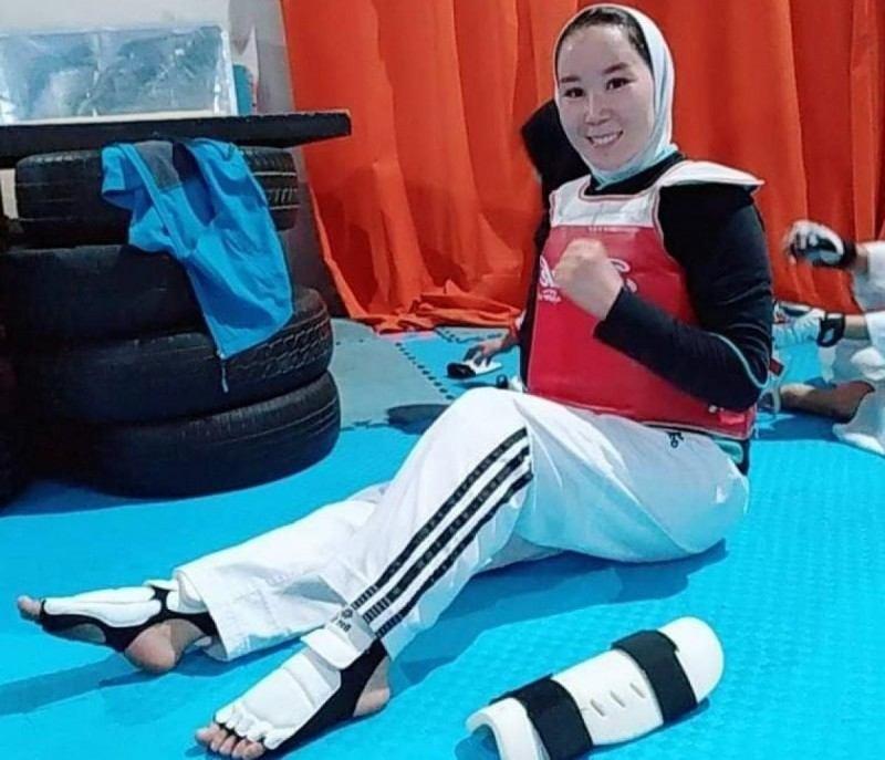 Zakia Khudadadi seria a primeira mulher a defender o país na Paralímpiada  (IPC)