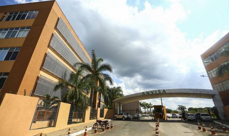 Fachada do edifício sede da Agência Nacional de Vigilância Sanitária (Anvisa). (Marcelo Camargo/Agência Brasil)