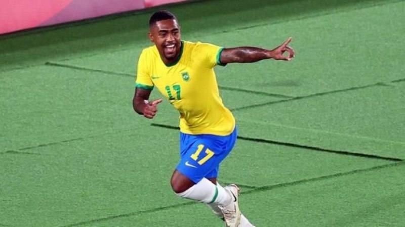 Malcom: saiu do banco de reservas na prorrogação para fazer o gol da dramática vitória por 2 a 1 (CBF)